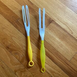 Swiffer duster